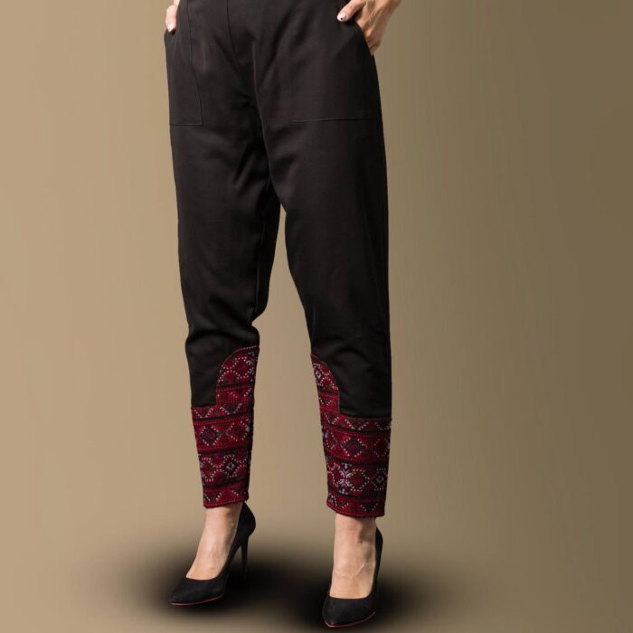 شلوار بلوچی مشکی با سوزندوزی قرمز --- Black Baloochi Pants with Red Embroidery