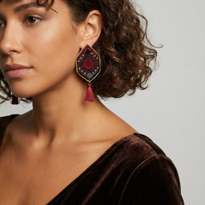گوشواره سون‌دوزی با منگوله --- Embroidered Tassel Earings