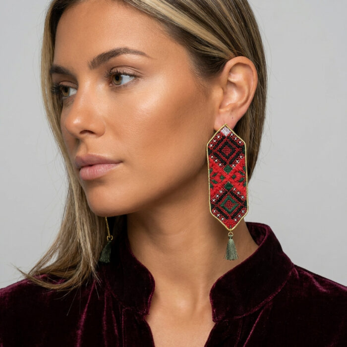 گوشواره سون‌دوزی با منگوله --- Embroidered Tassel Earings