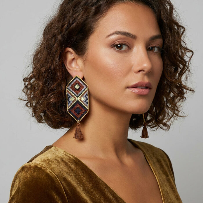 گوشواره سون‌دوزی با منگوله --- Embroidered Tassel Earings