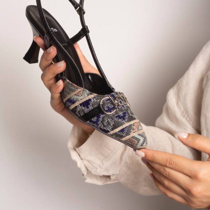 کفش پاشنه پنج سانت سوزن‌دوزی بلوچی